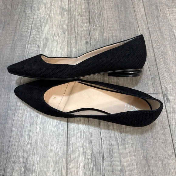 Aquatalia Black Women's Flats - Picture 2 of 6